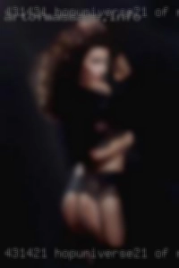 Hopuniverse21 of naked woman